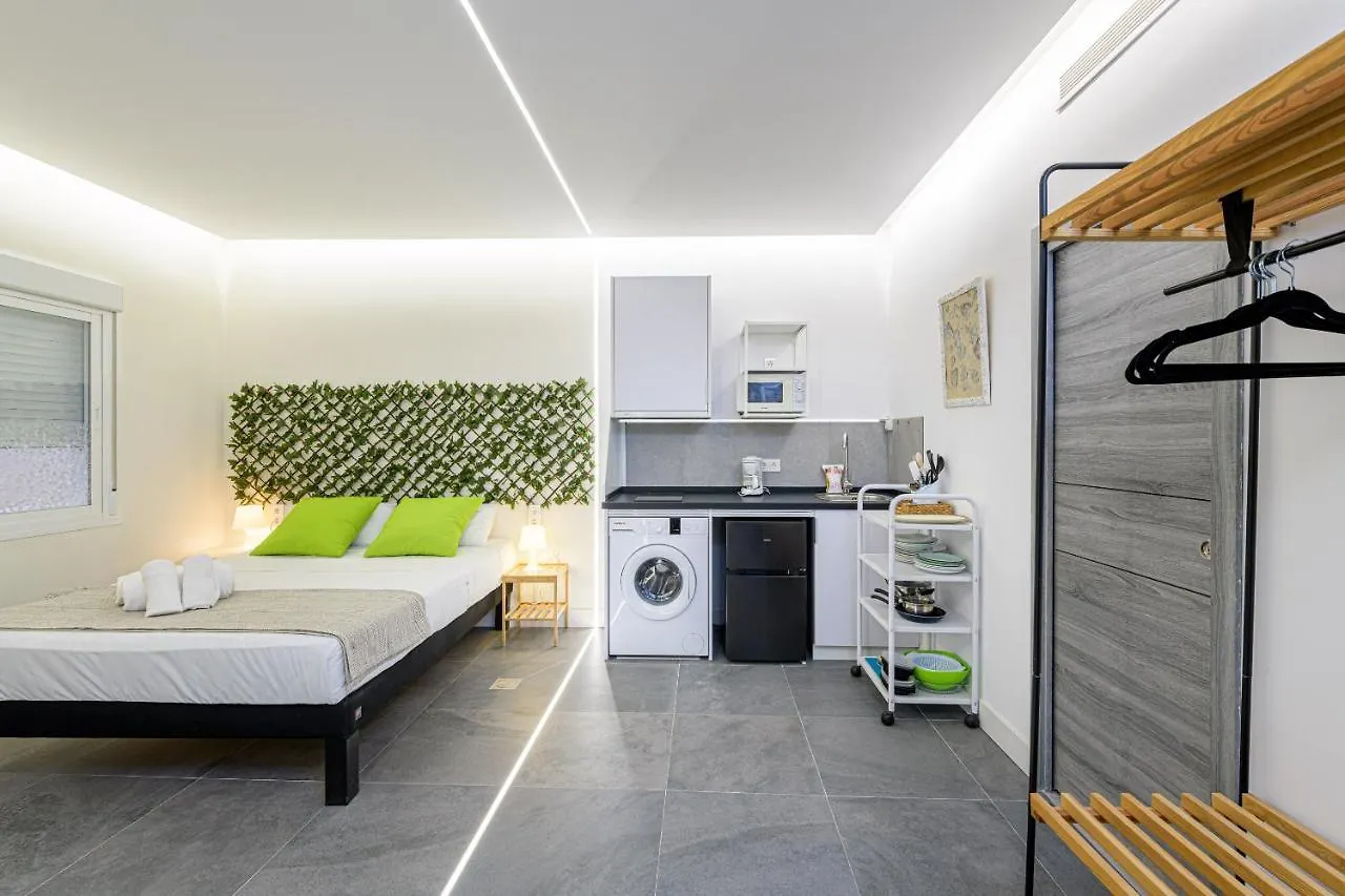Fabuloso Calle Alamos Suites Estudio Malaga