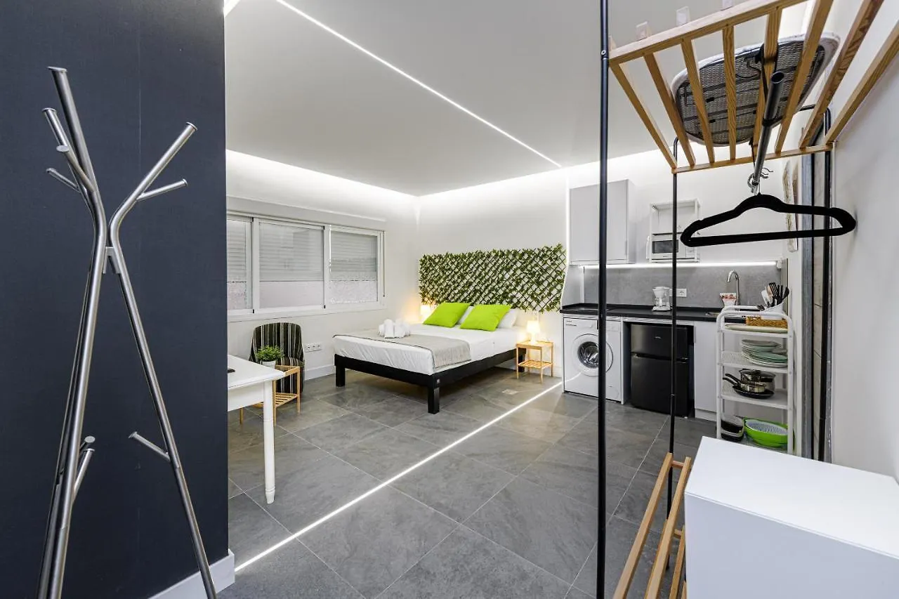 Apartment Fabuloso Calle Alamos Suites Estudio Malaga Spain