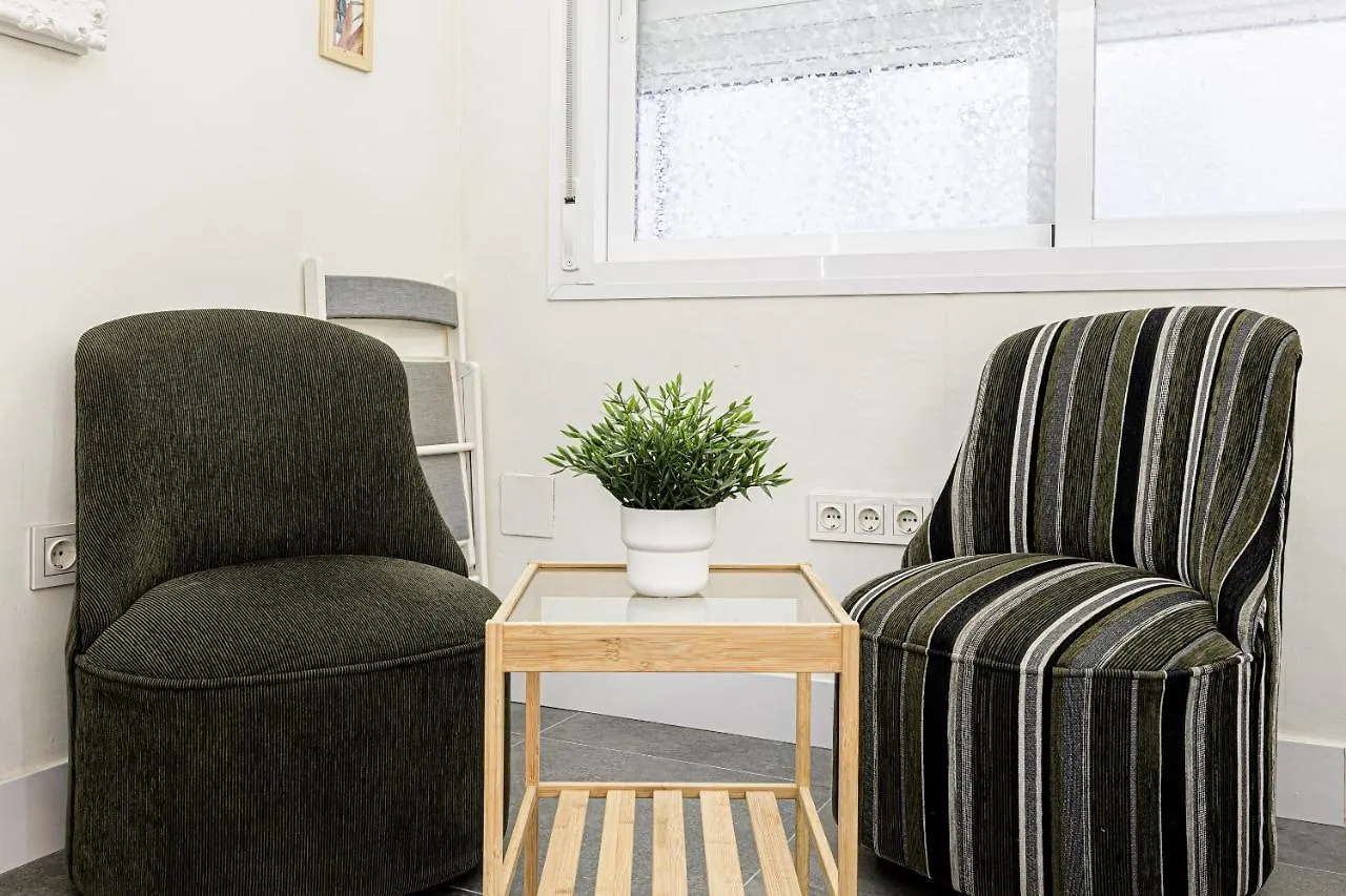 Fabuloso Calle Alamos Suites Estudio Málaga Apartman